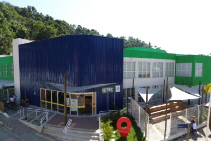 A IETEC está localizada na Av. Prof. Malaquias de Oliveira Freitas, nº 448