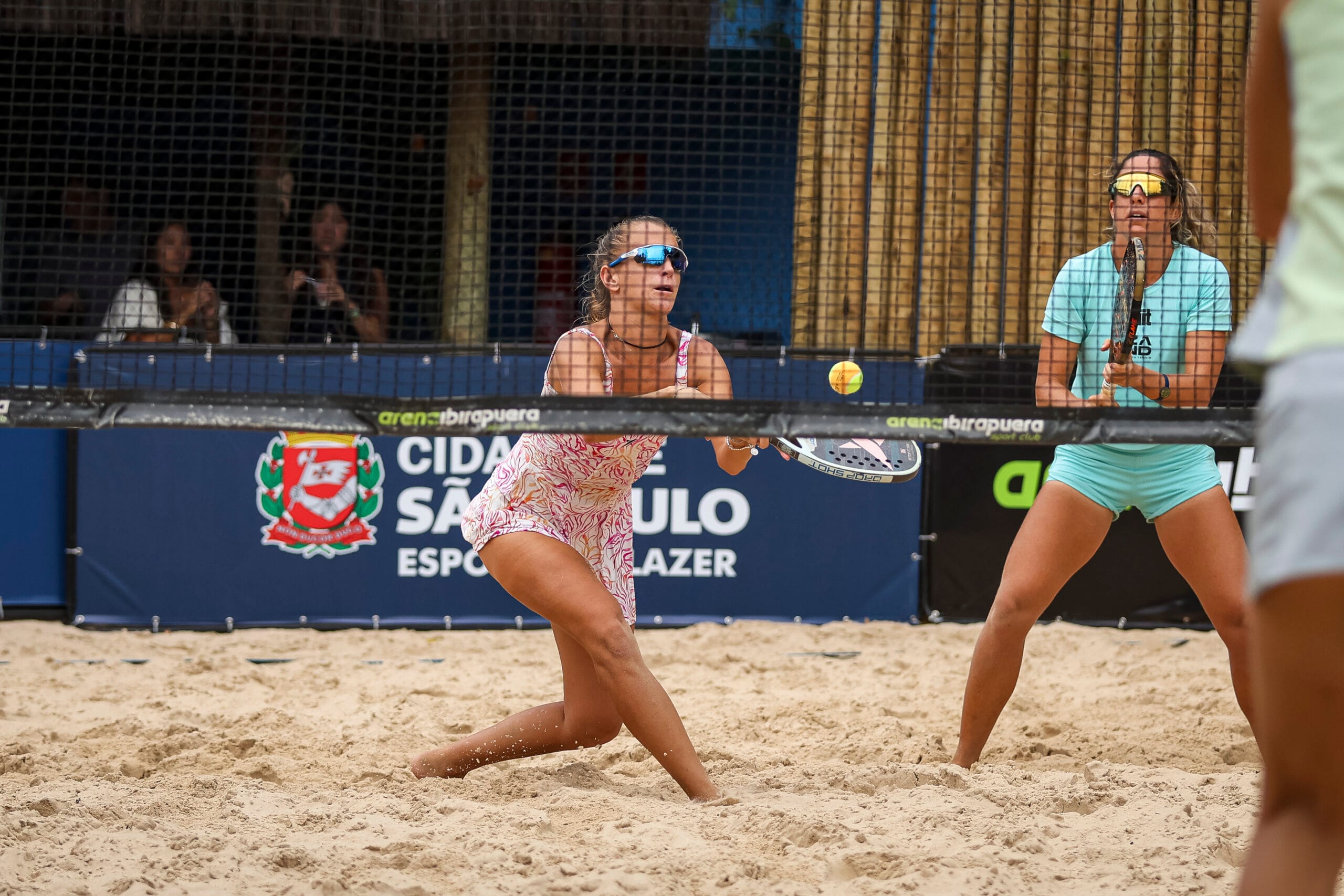 Pan-americano de Beach Tennis em Caraguá reúne 18 países