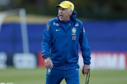 A partida terá início às 21h30