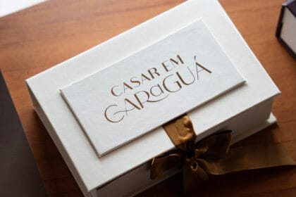 Prefeito de Caraguatatuba anuncia espaço para capacitação e casamentos sociais à beira-mar