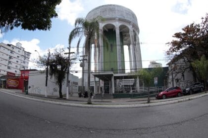 Reservatório está localizado na Avenida Pedro Lessa, 1728