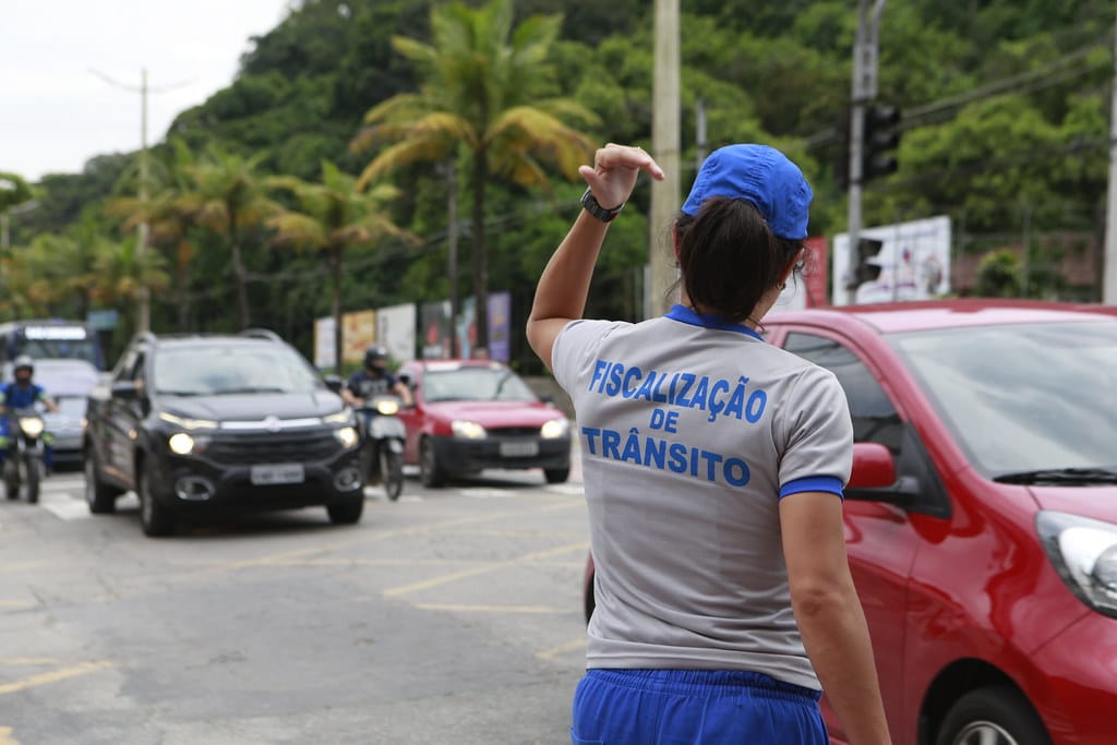 vagas concurso Guarujá