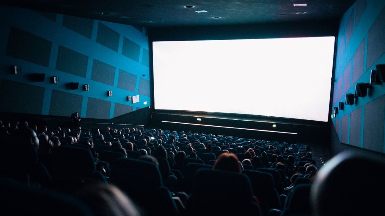 Cine Sarau em Caraguatatuba