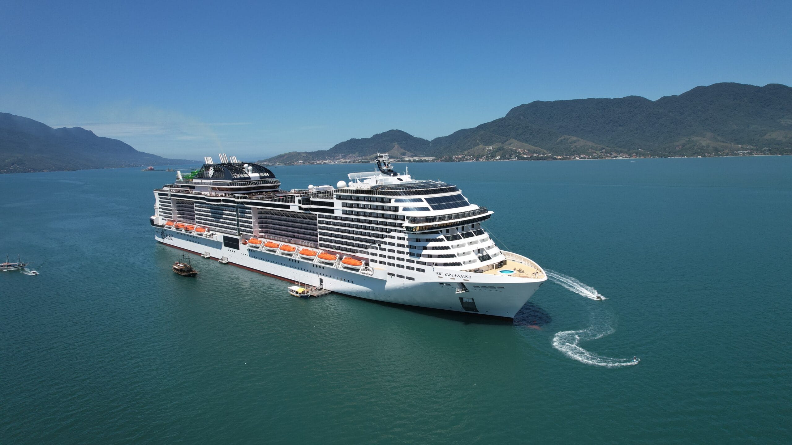 cruzeiros em Ilhabela 2025 2026