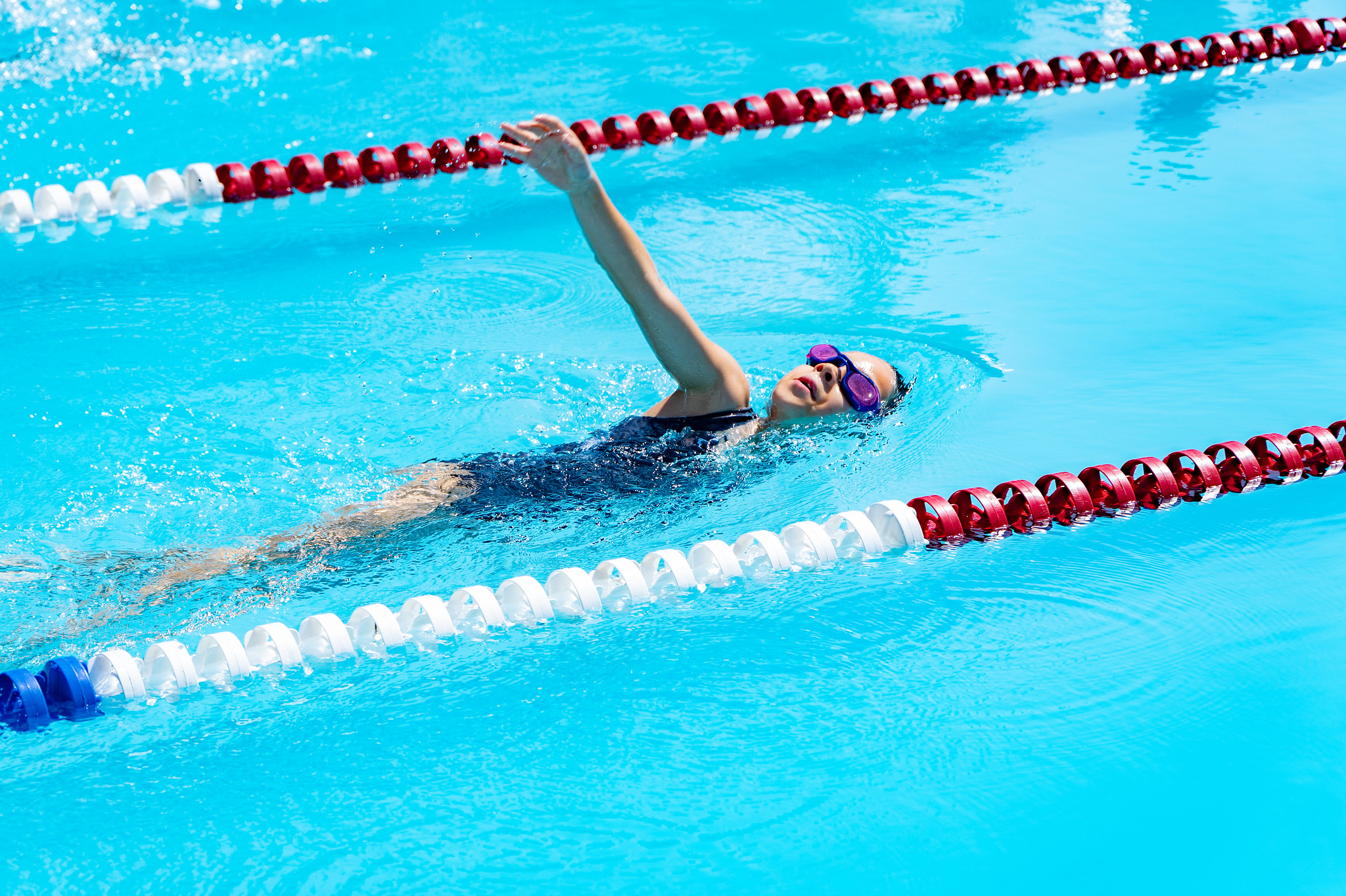 Atletas de natação de Bertioga conquistam 10 pódios na etapa do Programa Pró-Natação em Itanhaém