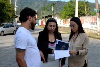 Técnicos da Secretaria de Habitação iniciam regularização fundiária no bairro Rio do Ouro em Caraguatatuba