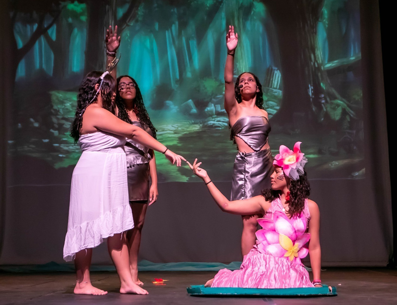 Apresentações teatrais estudantis marcam a 17ª edição do FestArt em São Sebastião