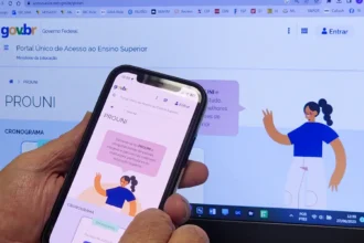 Estudante acessa o sistema do Prouni pelo Portal Único do Ensino Superior