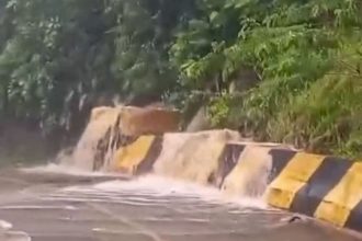 Alagamento provocado por chuvas intensas em Peruíbe no litoral paulista.