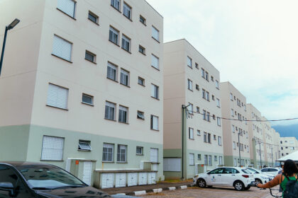 Projeto de moradias da CDHU no Jardim Vicente de Carvalho, em Bertioga