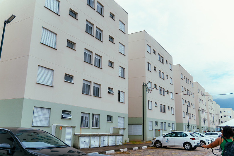Projeto de moradias da CDHU no Jardim Vicente de Carvalho, em Bertioga