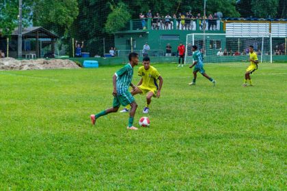 Partidas de futebol dos Jogos Abertos da Juventude em Bertioga