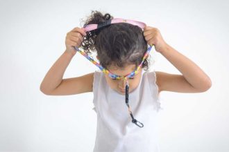 Atividade de conscientização sobre autismo realizada em unidade de saúde de Caraguatatuba