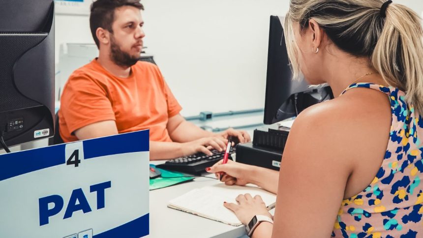 Unidade do PAT de São Sebastião com vagas de emprego abertas