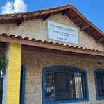 Atendimento a moradores em unidade do CRAS para solicitação de isenção da Taxa do Lixo em Caraguatatuba