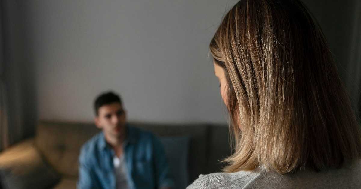 Campanha Agosto Lilás contra a violência psicológica