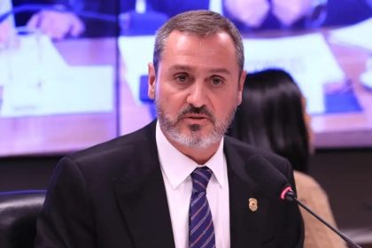 Andrei Rodrigues retoma o comando da Polícia Federal após decisão do STF