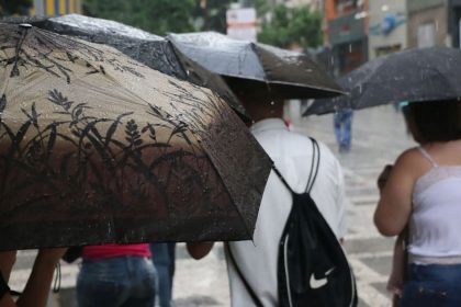 Alerta de chuva forte no Litoral Norte emitido pela Defesa Civil de São Paulo