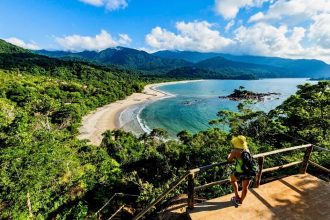 Praia de Castelhanos, em Ilhabela