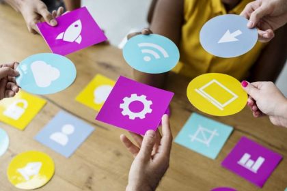 Curso gratuito de tecnologia do Projeto Digital Jovem SP em Caraguatatuba