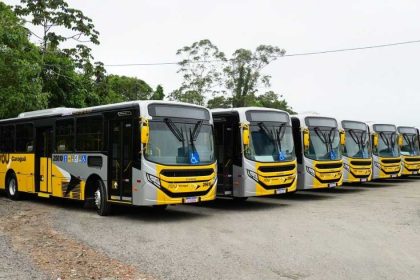Transporte público de Caraguatatuba é paralisado nesta terça