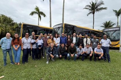 Novos ônibus zero quilômetro do transporte escolar de Bertioga