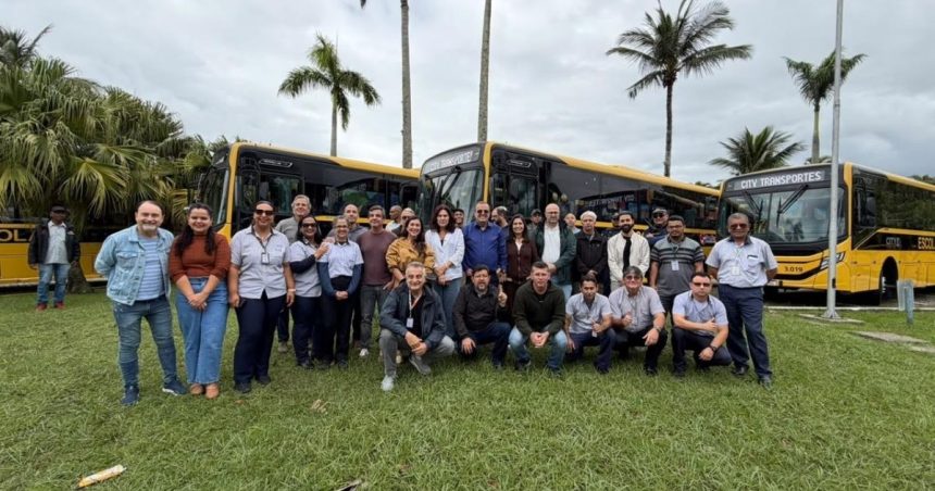 Novos ônibus zero quilômetro do transporte escolar de Bertioga