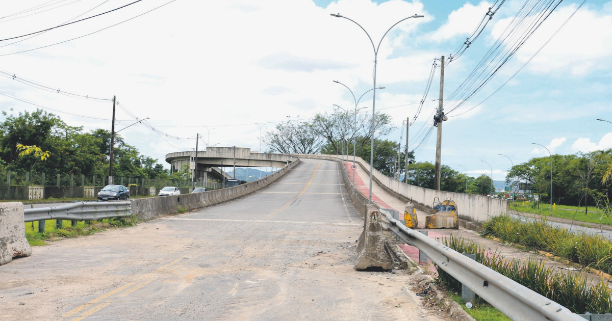 Viaduto da Vila dos Pescadores Cubatão - Foto - Cecília Siqueira